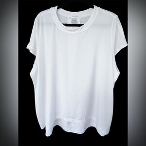 Athleta Bright White Short Sleeve Top